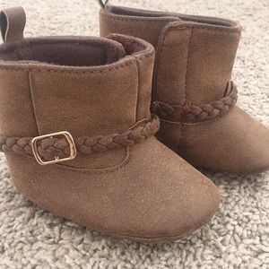 Carter’s 0-3M Boots